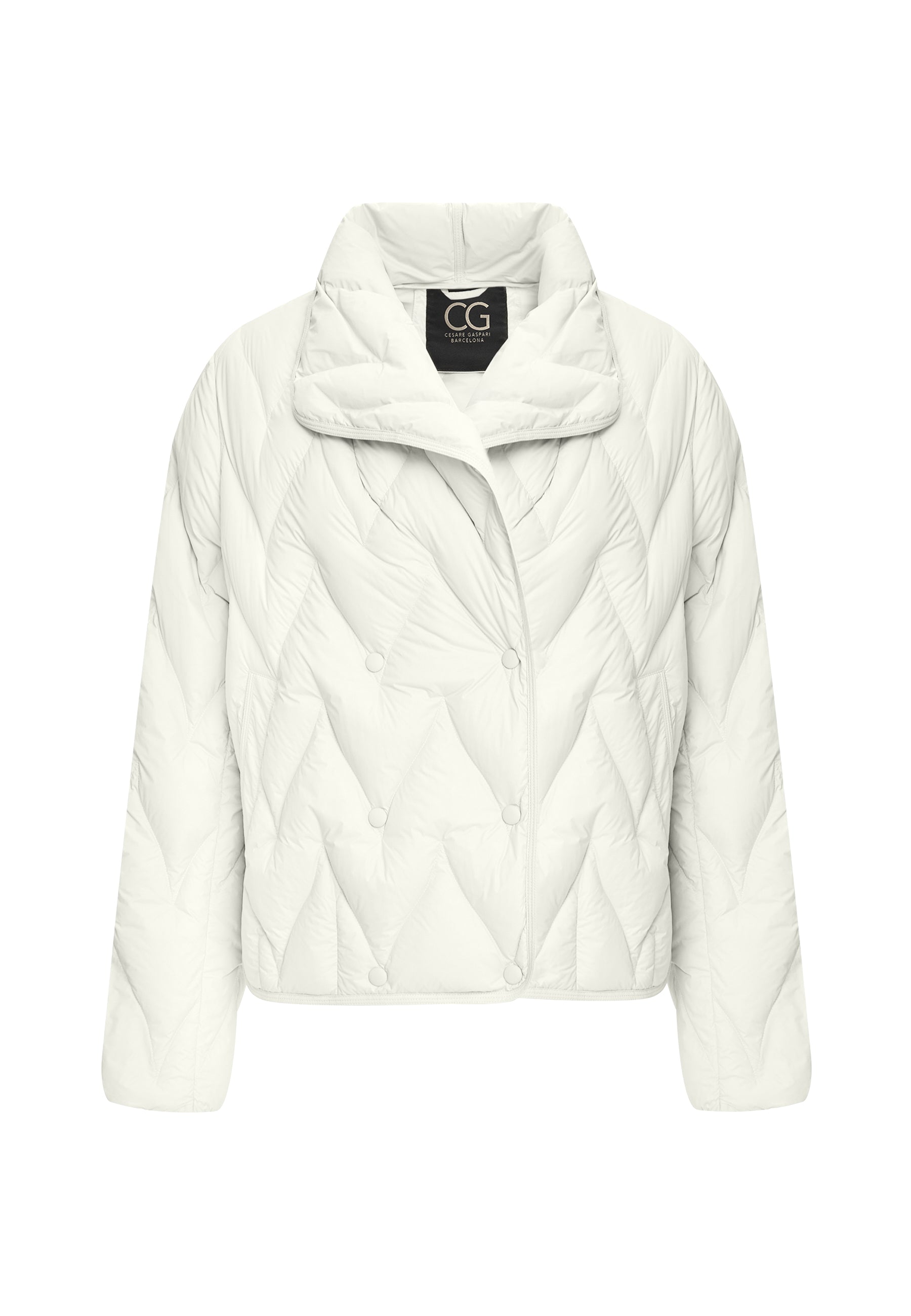 Kurz geschnittene Steppjacke mit Chevron-Muster – Milky