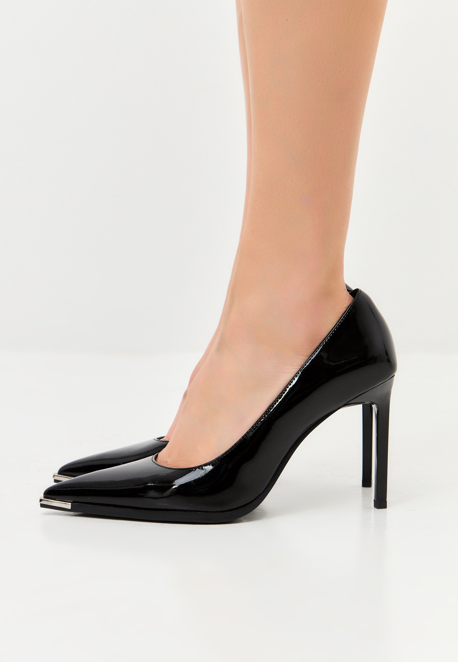 Metal Muse Pumps - Patent Black