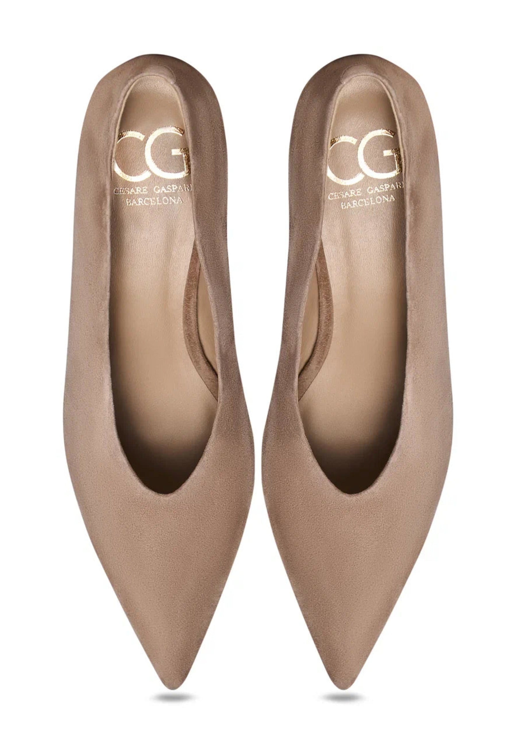 Curve Pumps - Beige
