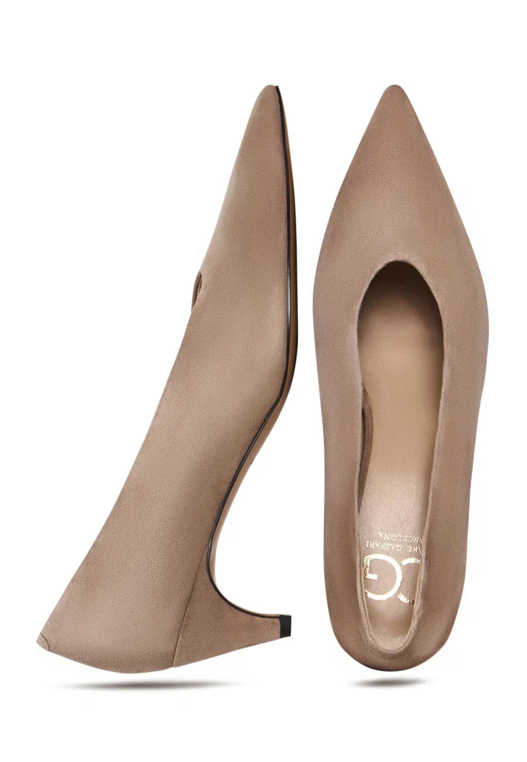 Curve Pumps - Beige