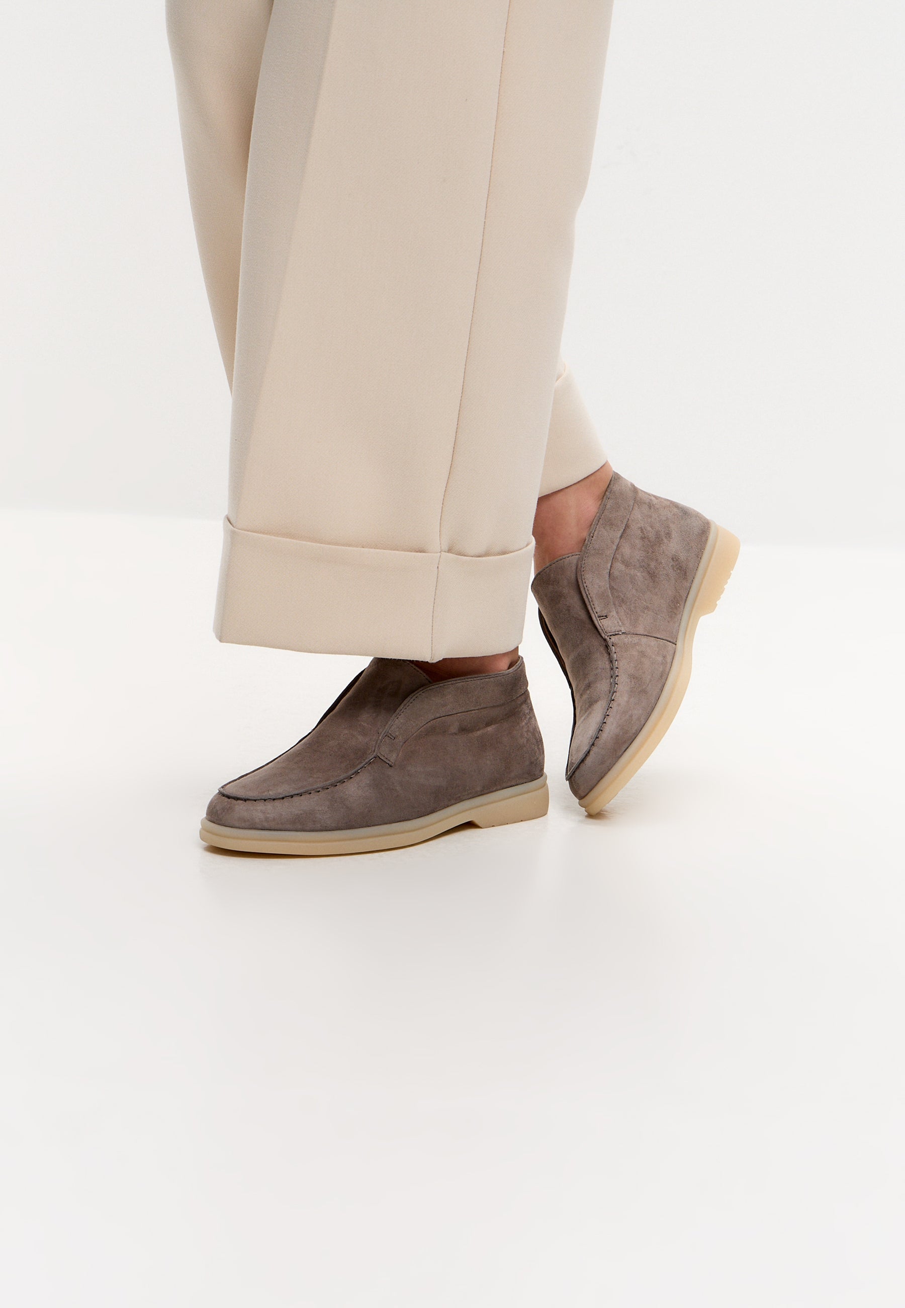 Wool Step High Loafer aus Wolle – Dunkelbeige