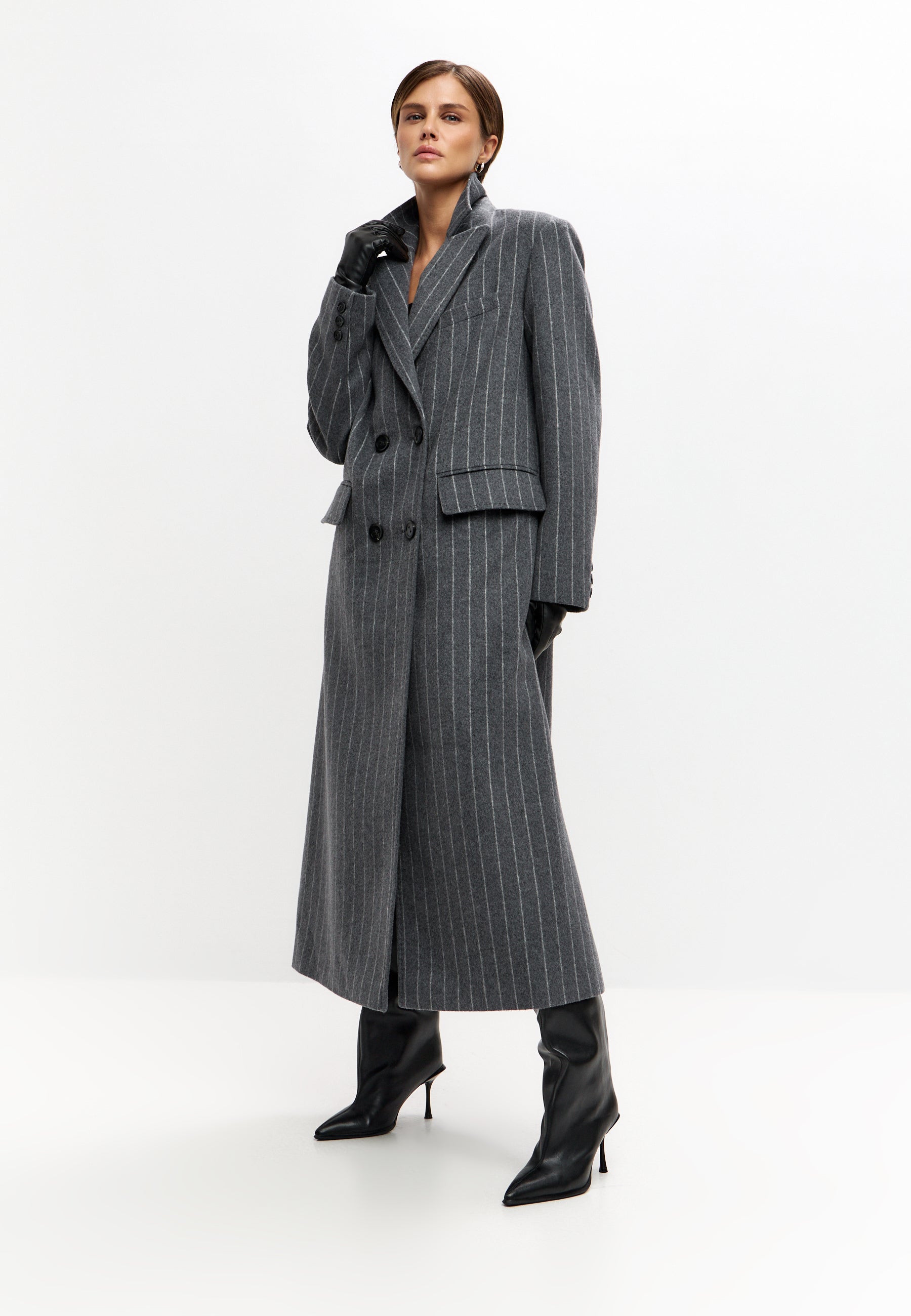 Manteau long en mélange de laine à rayures fines