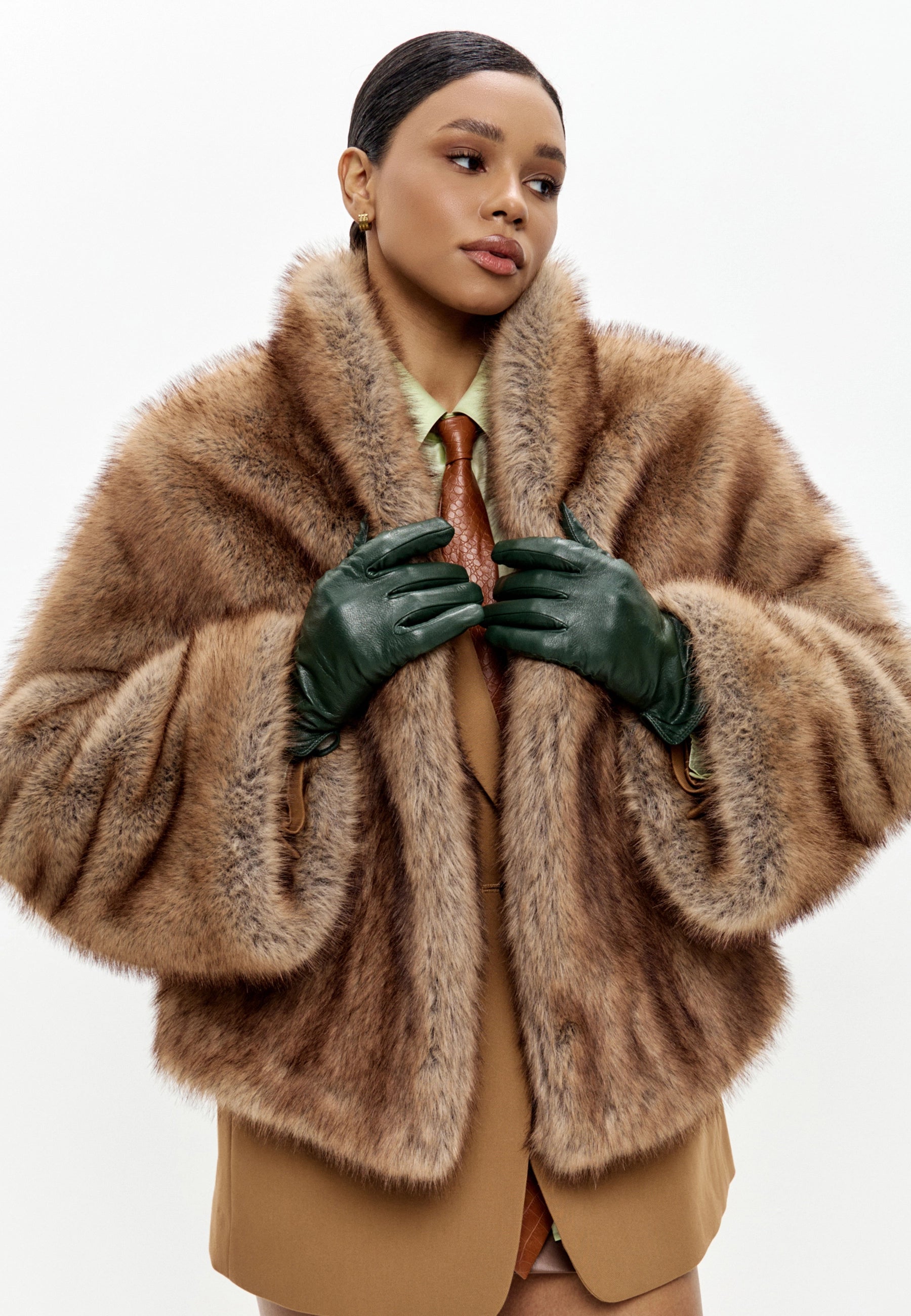 Cropped Faux Fur Jacket – Brown