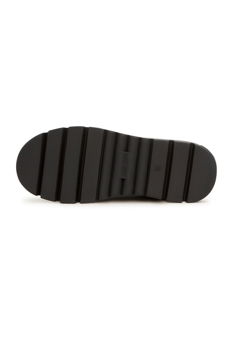 Stay stylish and elegant this winter with a pair of fashionable black snow boots.