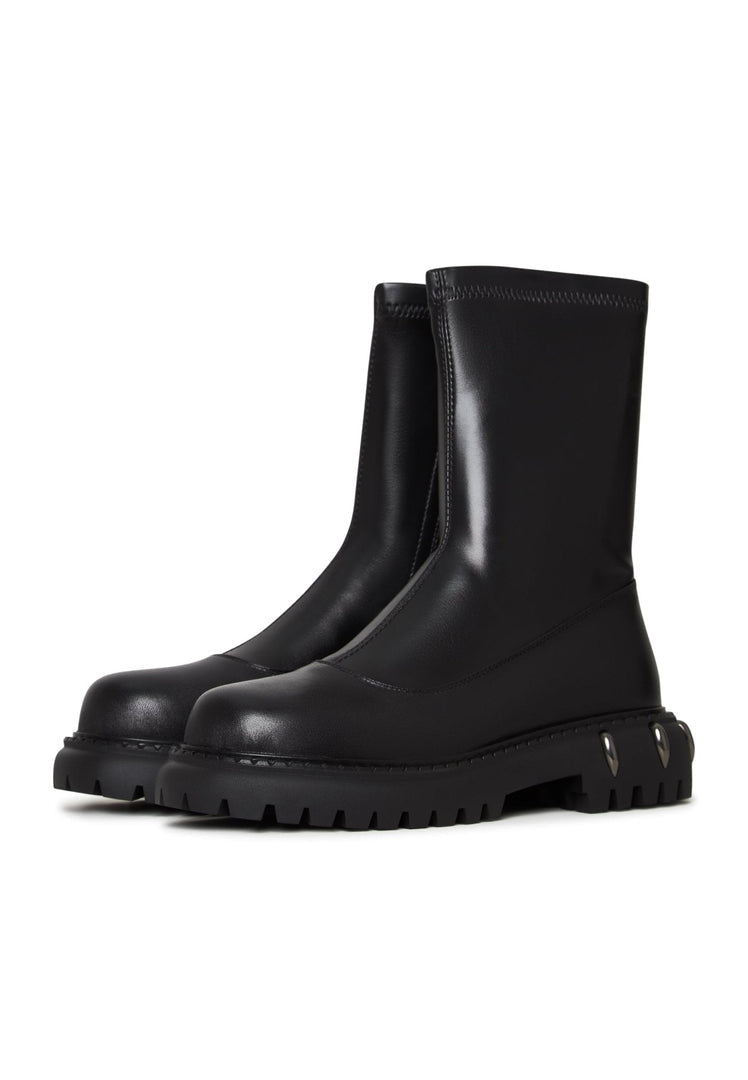 A stylish pair of casual platform leather ankle boots, perfect for a fashionable and comfortable look.