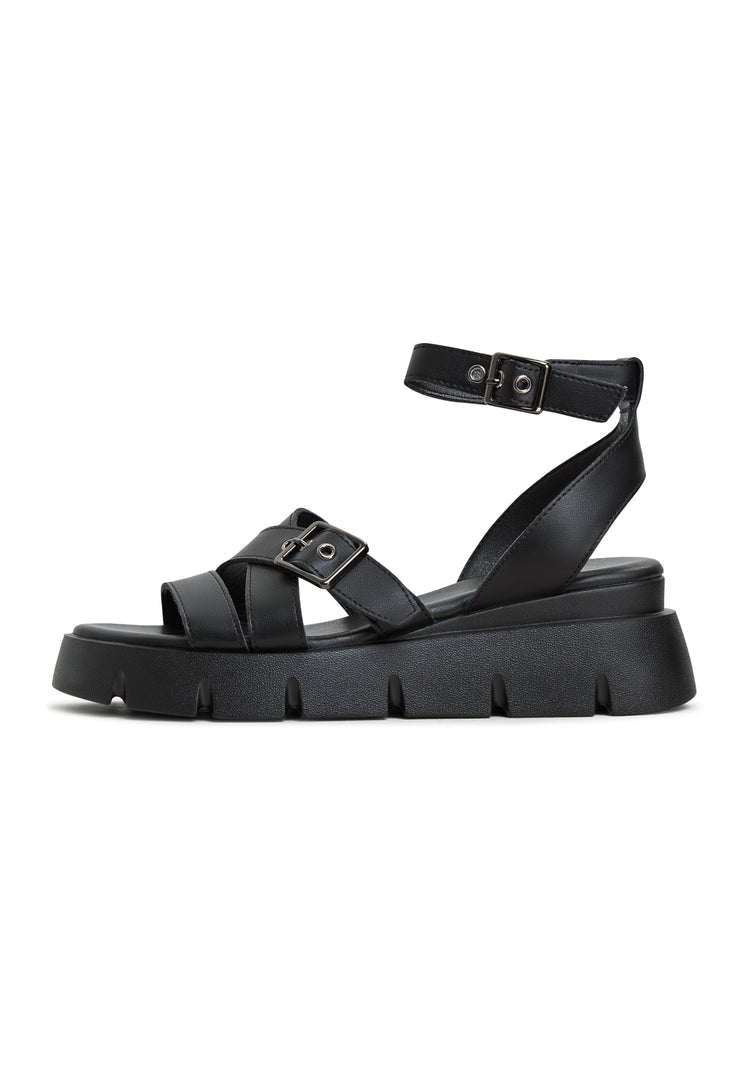 A stylish pair of platform leather sandals perfect for summer days - buy platform leather sandals online.