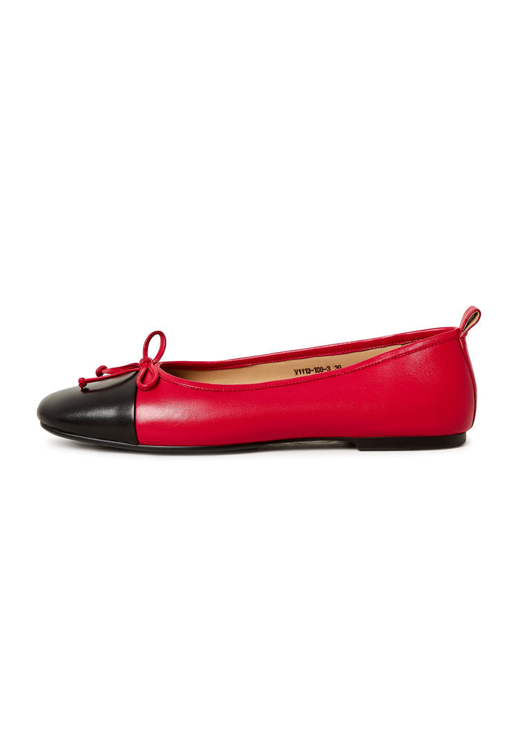 A pair of stylish red leather ballerinas, the Mila ballerinas, perfect for women seeking comfortable ballet flats.