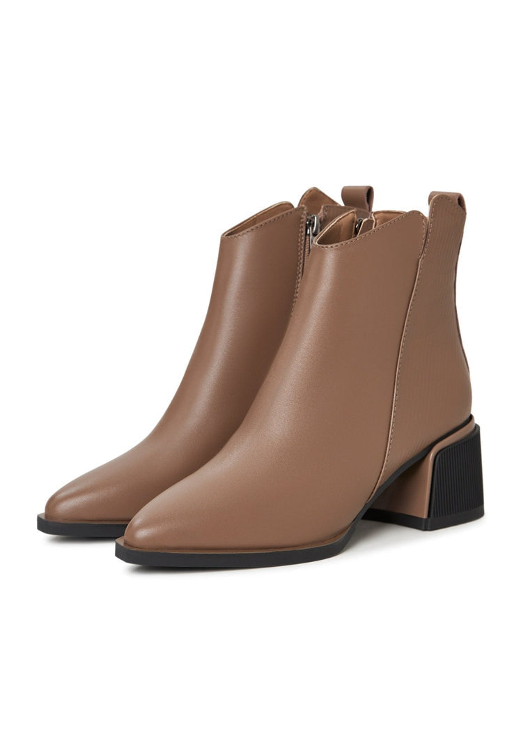A pair of stylish brown leather women's ankle boots, perfect for any casual outfit.