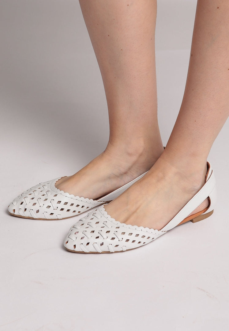 White leather cut-out ballet flats, stylish and comfortable leather ballerina shoes.