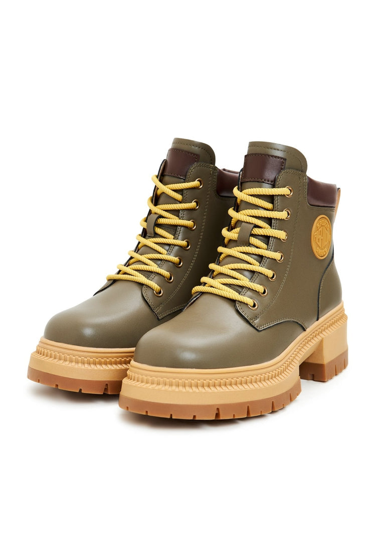 A stylish pair of green lace-up ankle boots, perfect for a trendy and fashionable look for women.