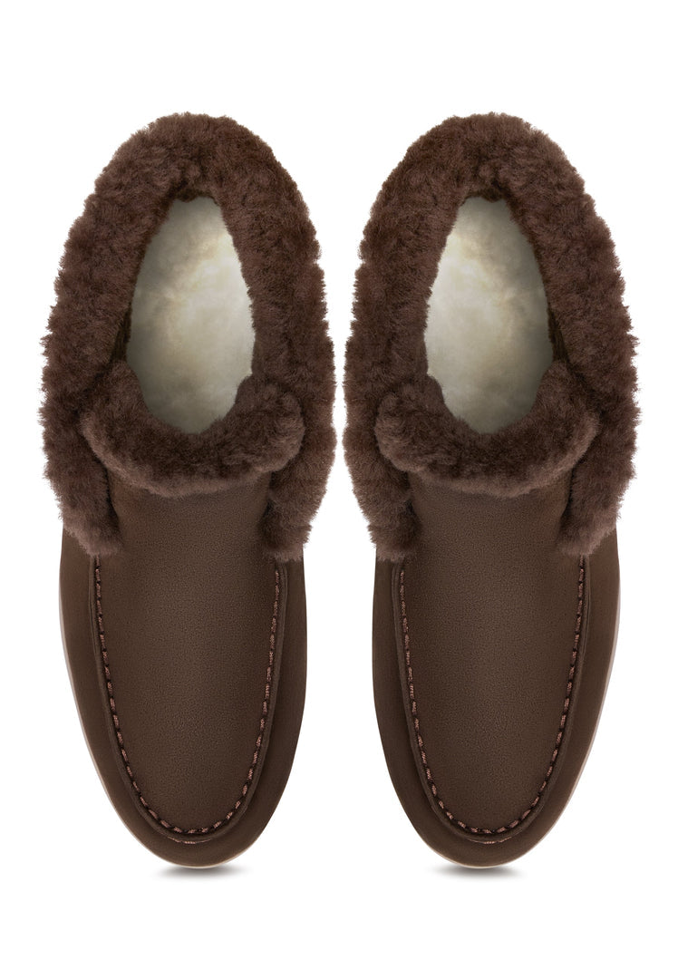 Stylish brown Antonia ankle boots for women, perfect for winter weather and cold climates