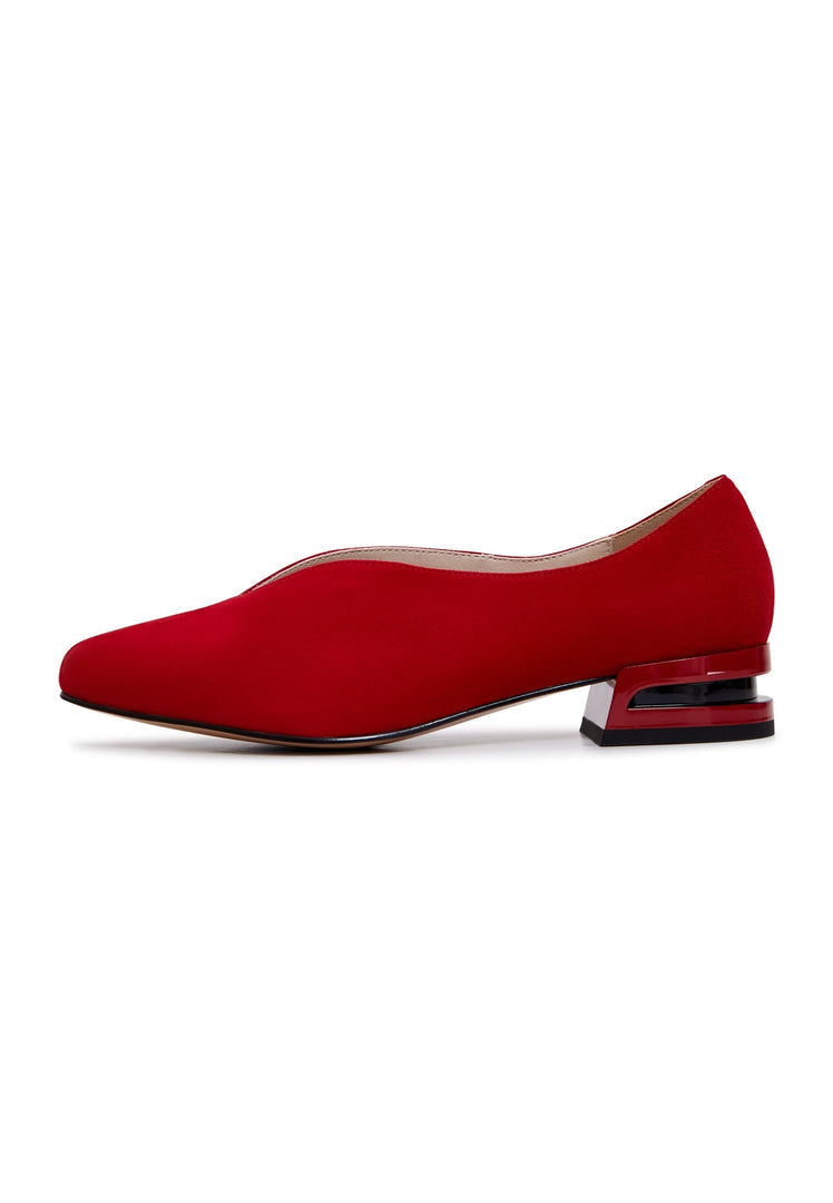 A chic and stylish pair of women's ballet flats in black suede with a pointed tip design.