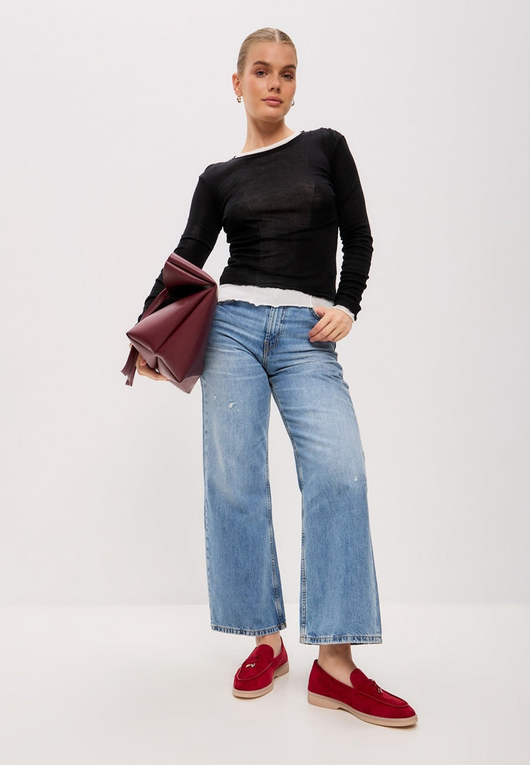 A pair of stylish Bordeaux moccasins from Aurelia Shoes - featuring trendy platform soles, perfect for fashion-forward women.