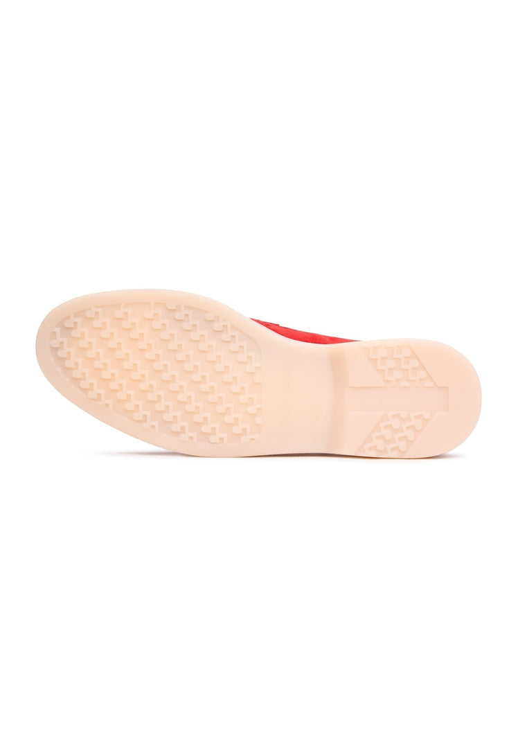 Stylish red platform moccasins, Aurelia moccasins, red moccasin shoes, and platform loafers in a trendy design.