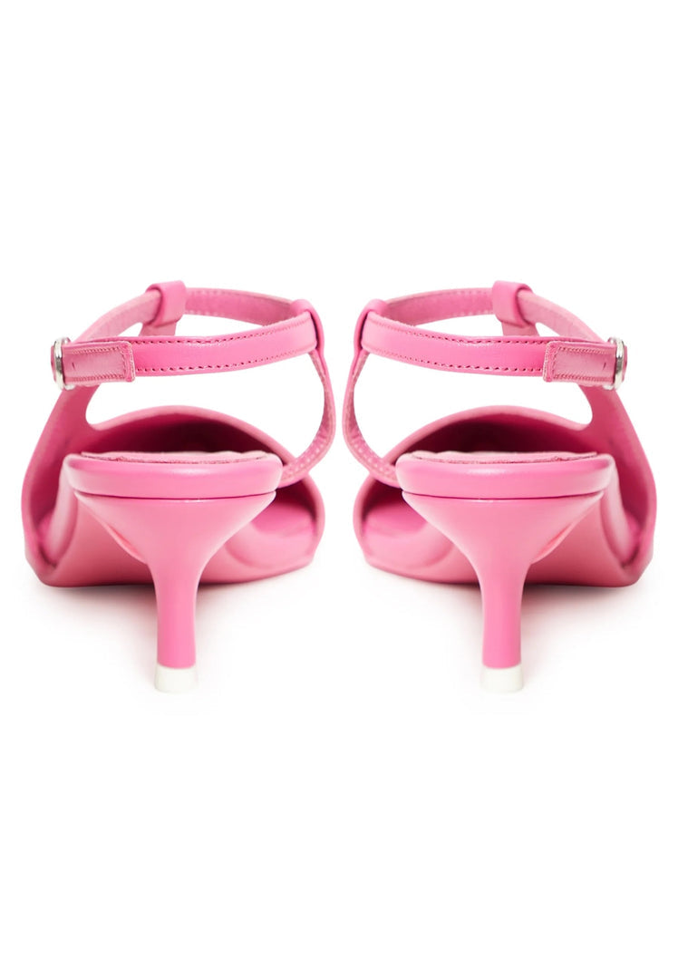 A pair of elegant fuchsia heels, perfect for women looking for luxe pumps in high-end footwear fashion.