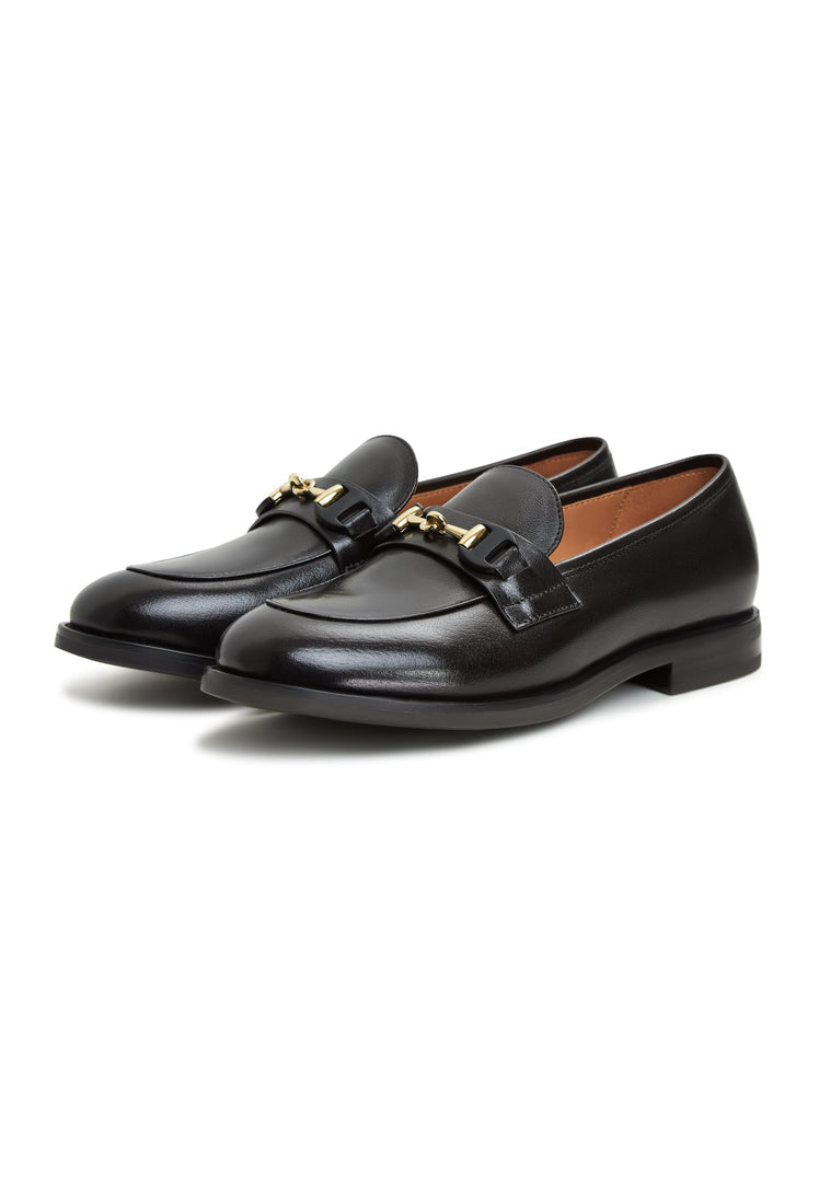A stylish pair of leather platform Olya loafers, perfect for a fashionable and comfortable look.