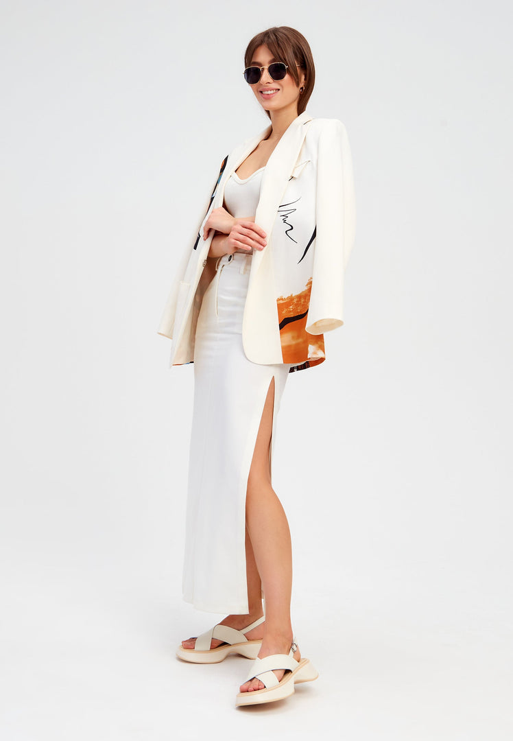 A stylish pair of leather platform sandals in white, featuring the Tuti platform design for women seeking a chic and comfortable option in white leather shoes.
