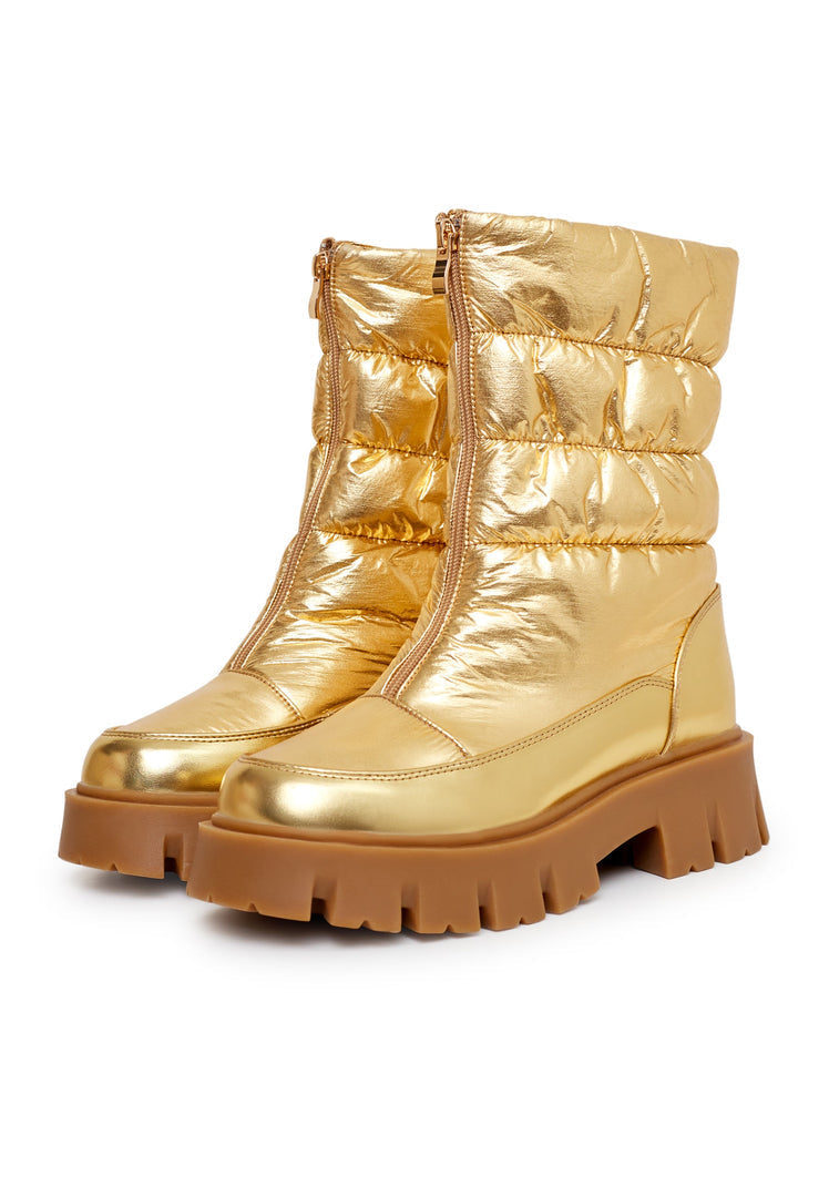 Stay stylish this winter with these cozy chic gold boots - the perfect fashion footwear to stay on-trend with winter fashion!