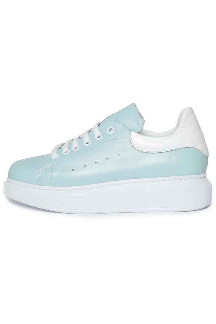Minimalistiske Sneakers med snøre - Lyseblå