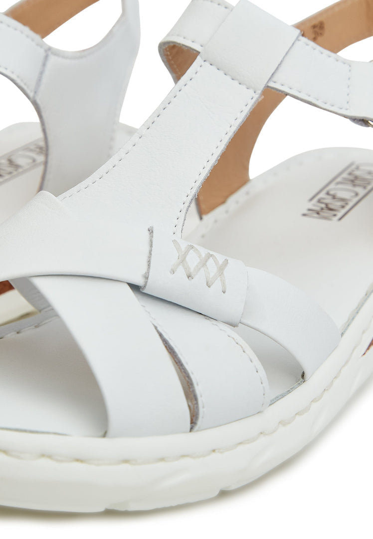 A stylish pair of leather platform heels for women, featuring urban sandals design with high heel and platform for a trendy look.