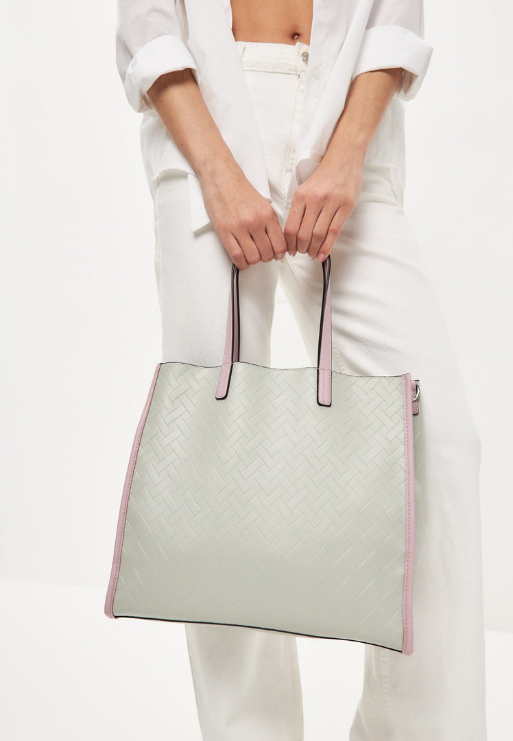 A chic and versatile grey tote bag, perfect for everyday use.