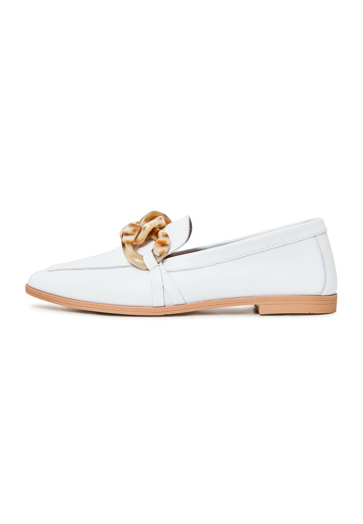 A stylish pair of white leather loafers with a classic design and flat sole, perfect for casual or formal wear.
