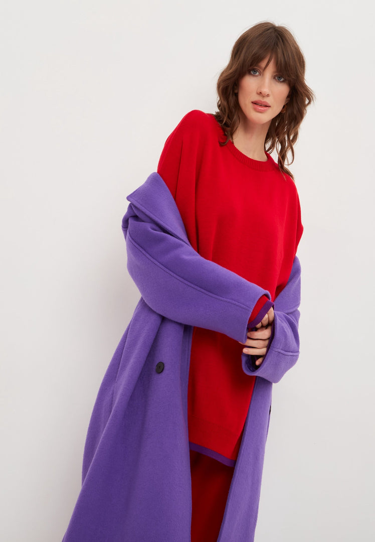 A cozy and stylish oversized jogger set in vibrant red, perfect for plus size activewear lovers looking for a comfy athleisure outfit with oversized sweatpants.