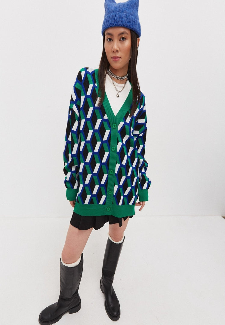 A stylish and affordable V-neck cardigan for both women and men.