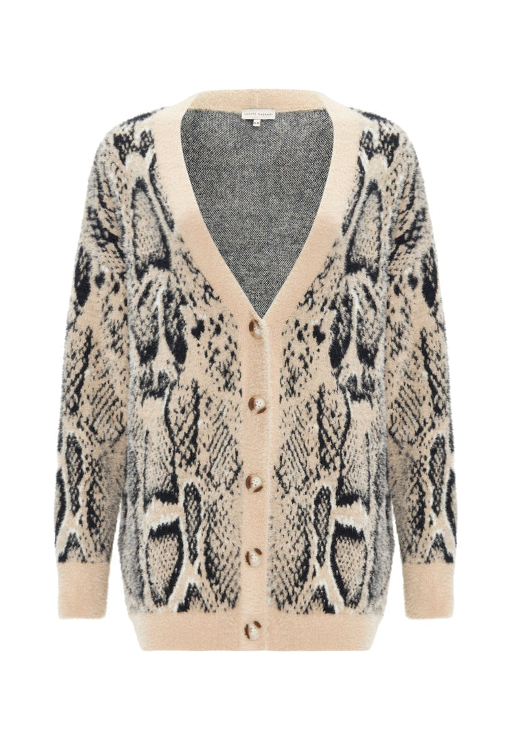 A cozy and stylish oversized knit cardigan perfect for women, featuring a chunky knit design.