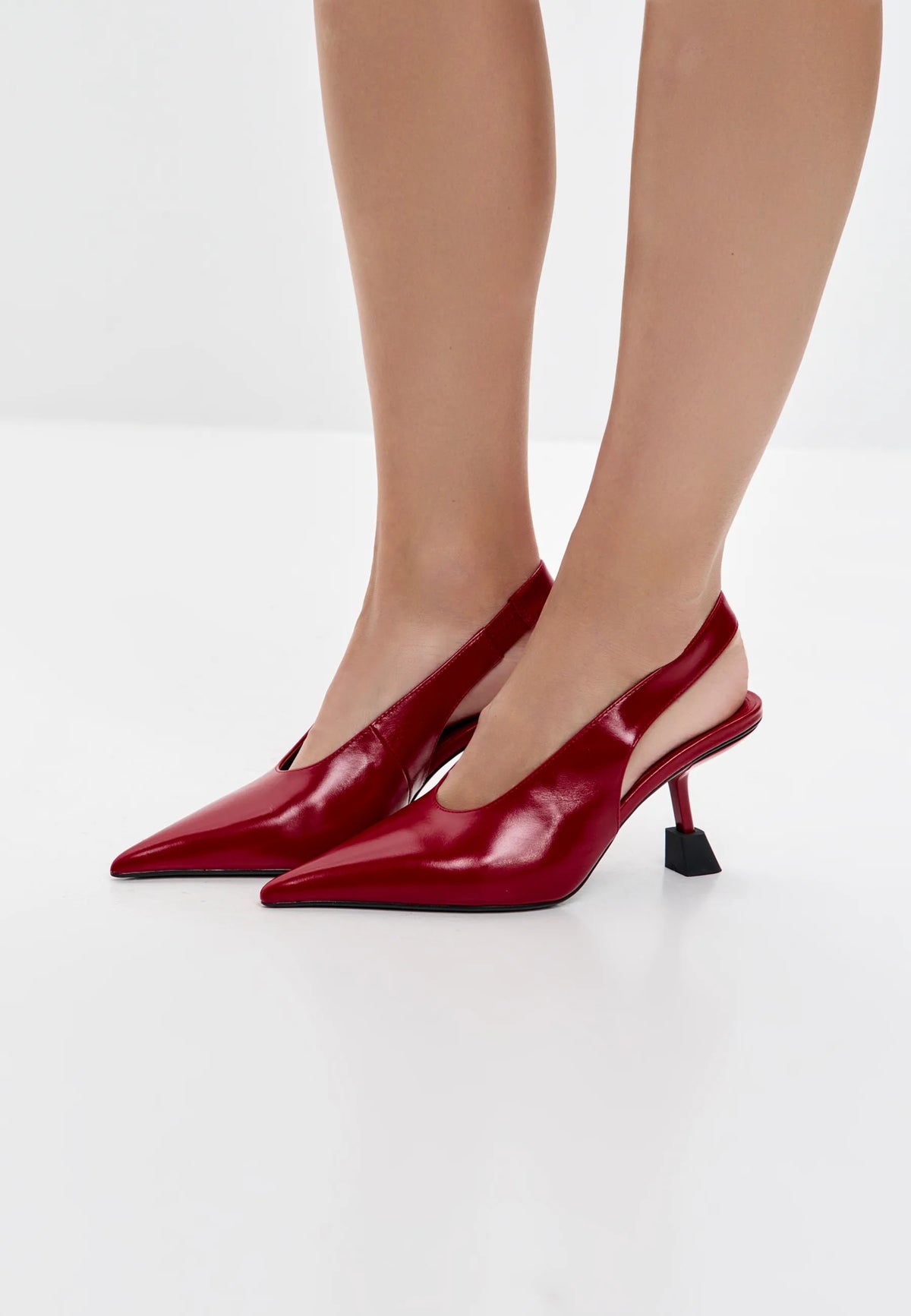 Scarlet Edge Slingback Heels – Bordeaux