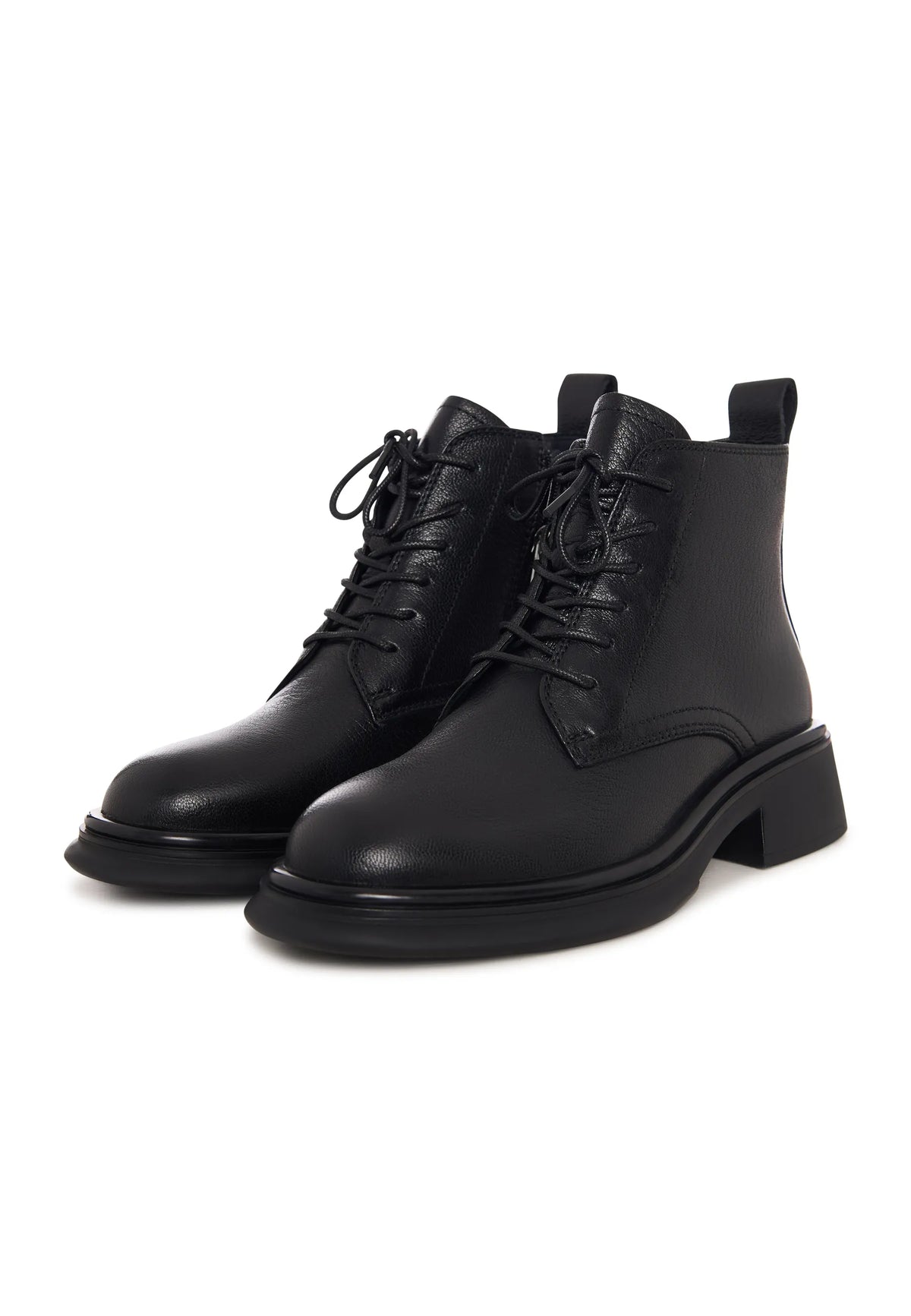 Refined Utility Lace-Up - Black