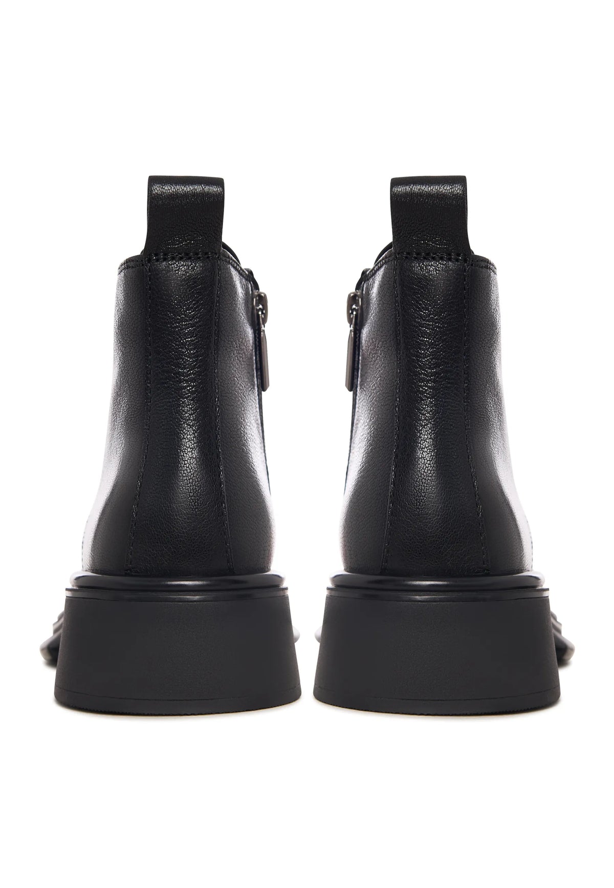 Refined Utility Lace-Up - Black