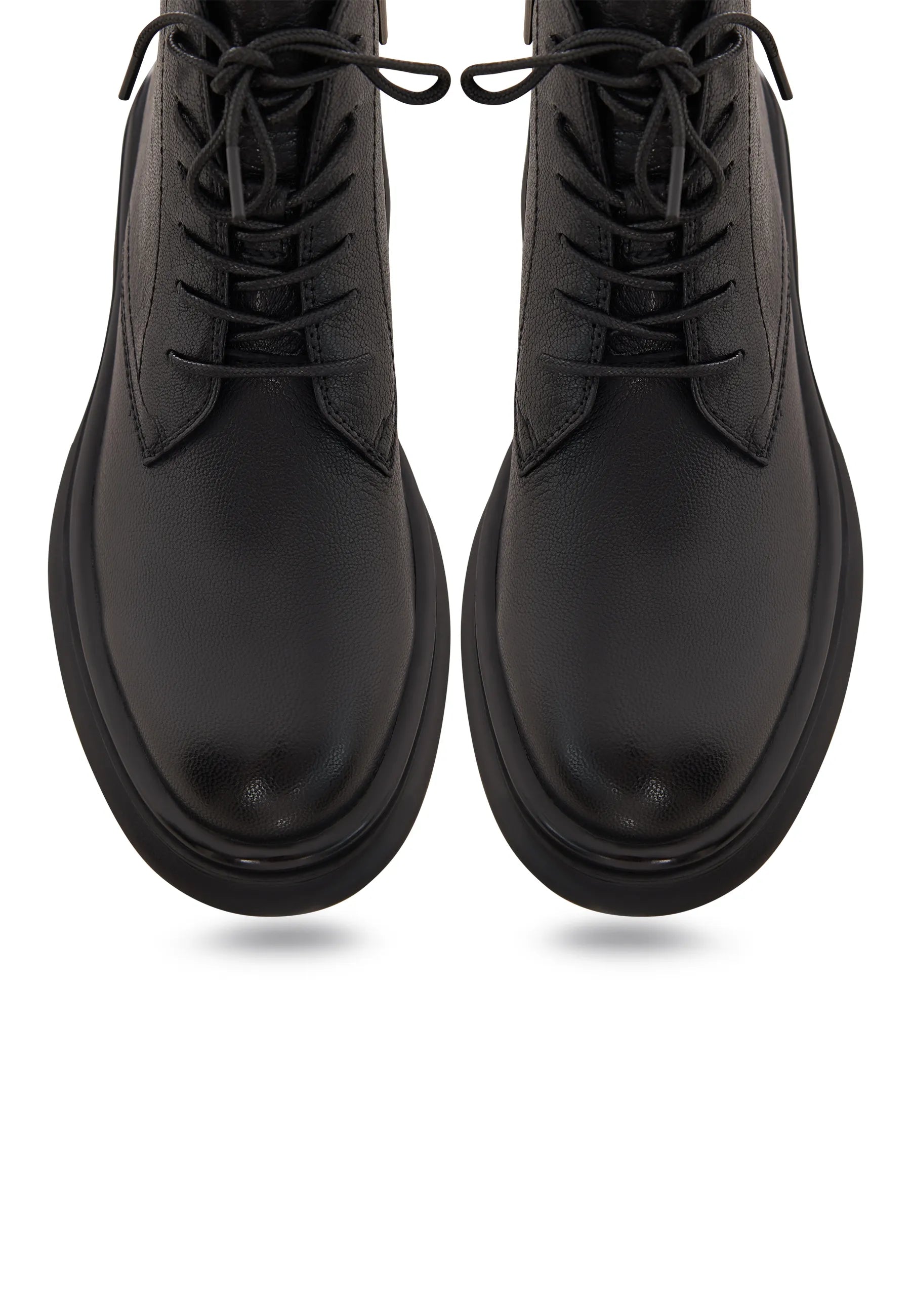 Refined Utility Lace-Up - Black