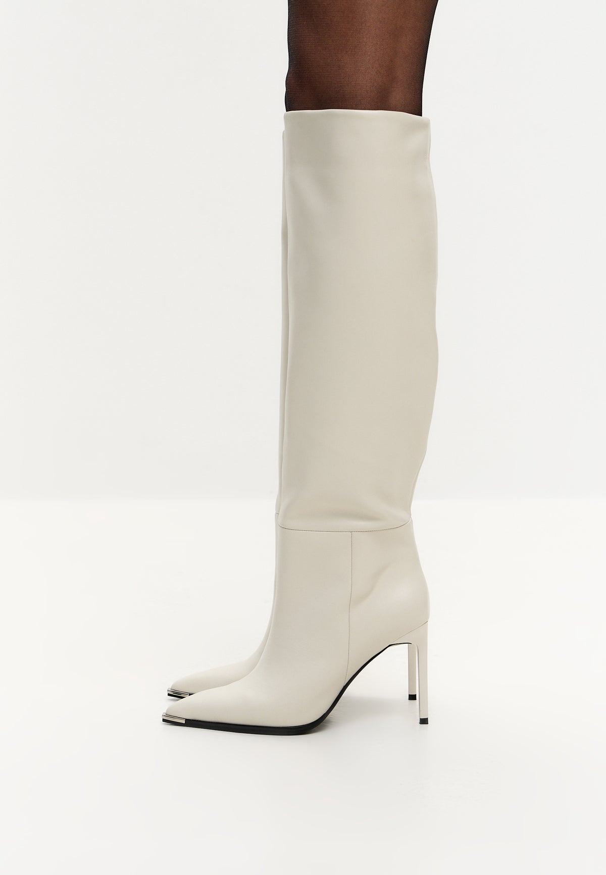 Wysokie kozaki Skyline na obcasie stiletto – Białe