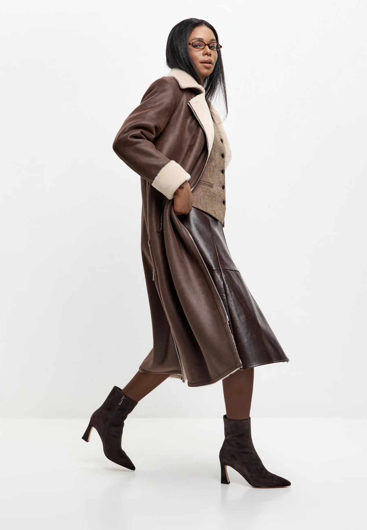 Sculpted Sleek-Heel Ankle Boot - Brown