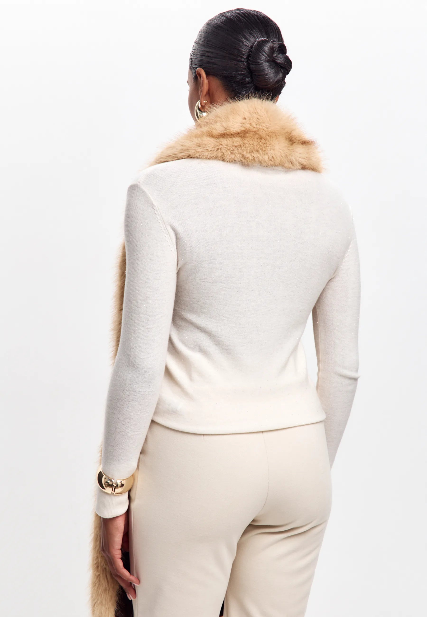 Maxi Faux Fur Stole – Sand Beige