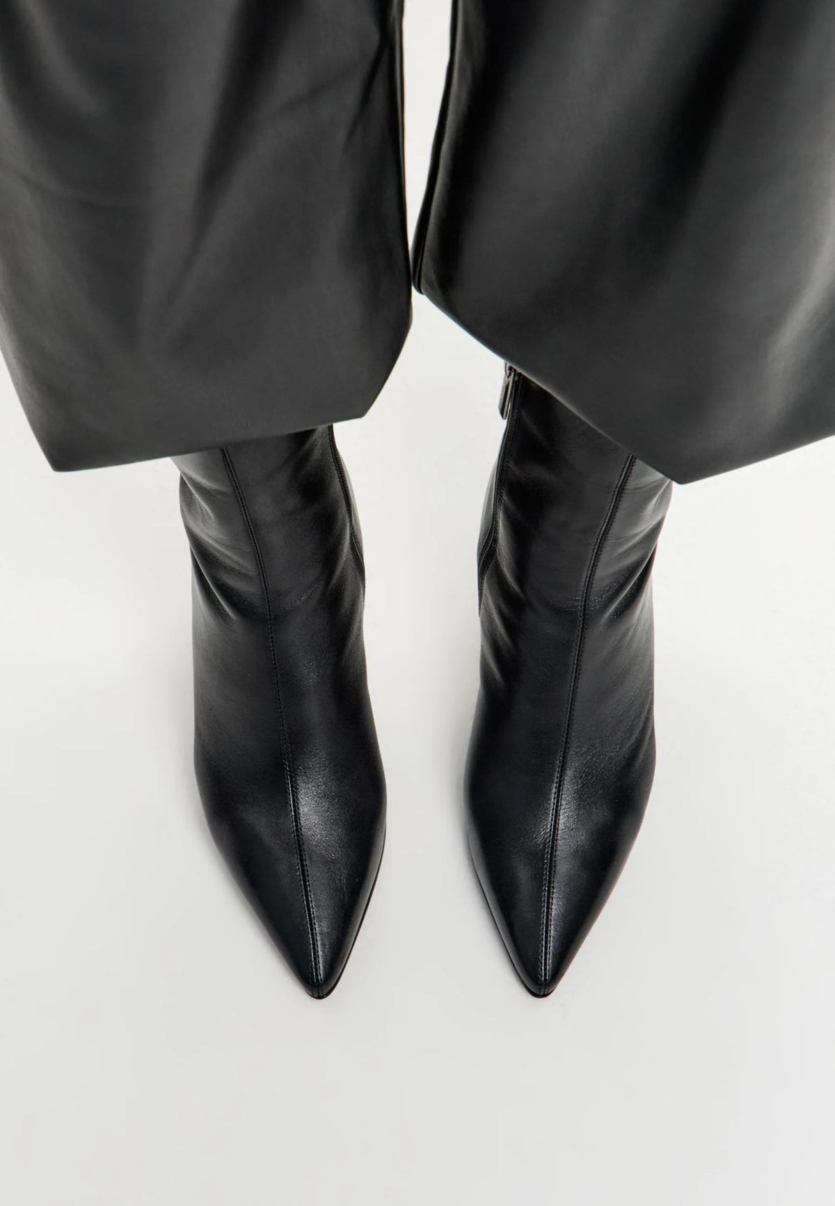 Sculpted Sleek-Heel Ankle Boot - Black