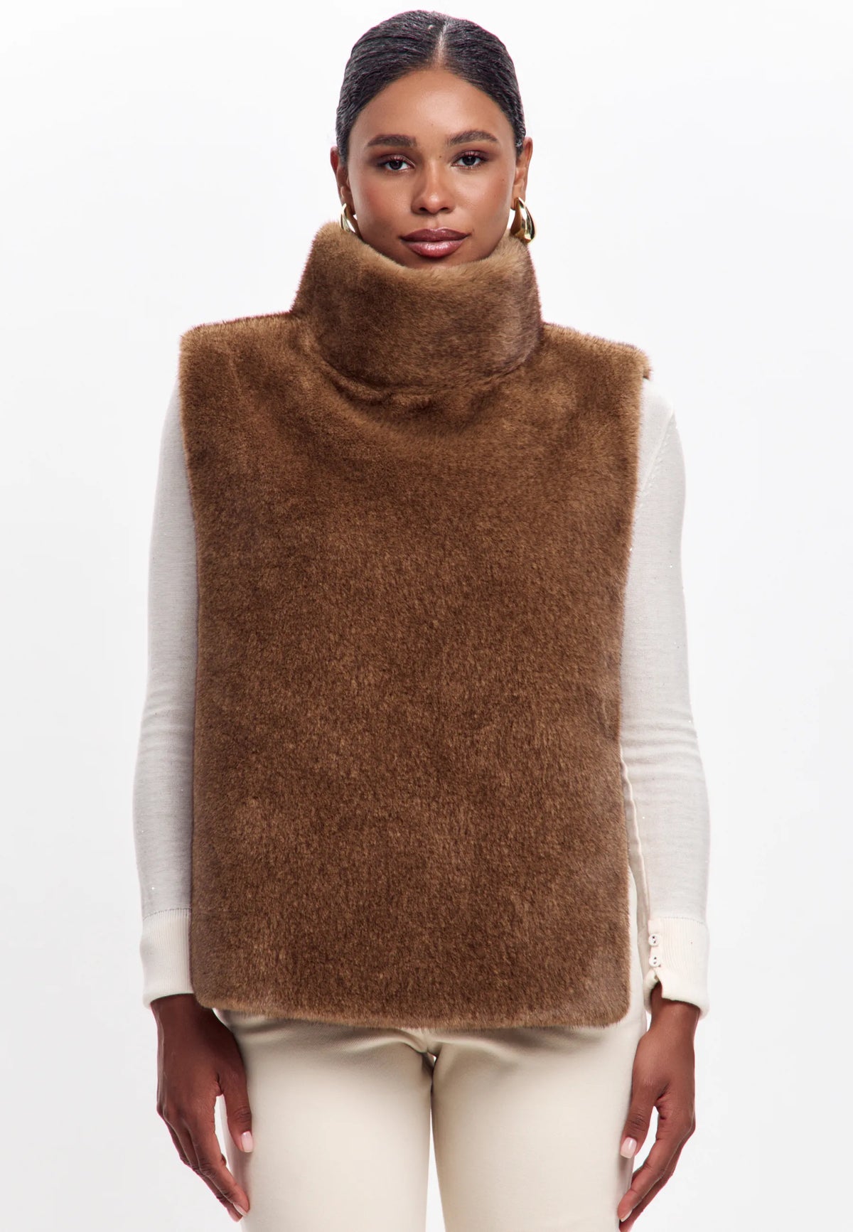 Faux Fur Sleeveless Sculpted Top with Collar – Brown