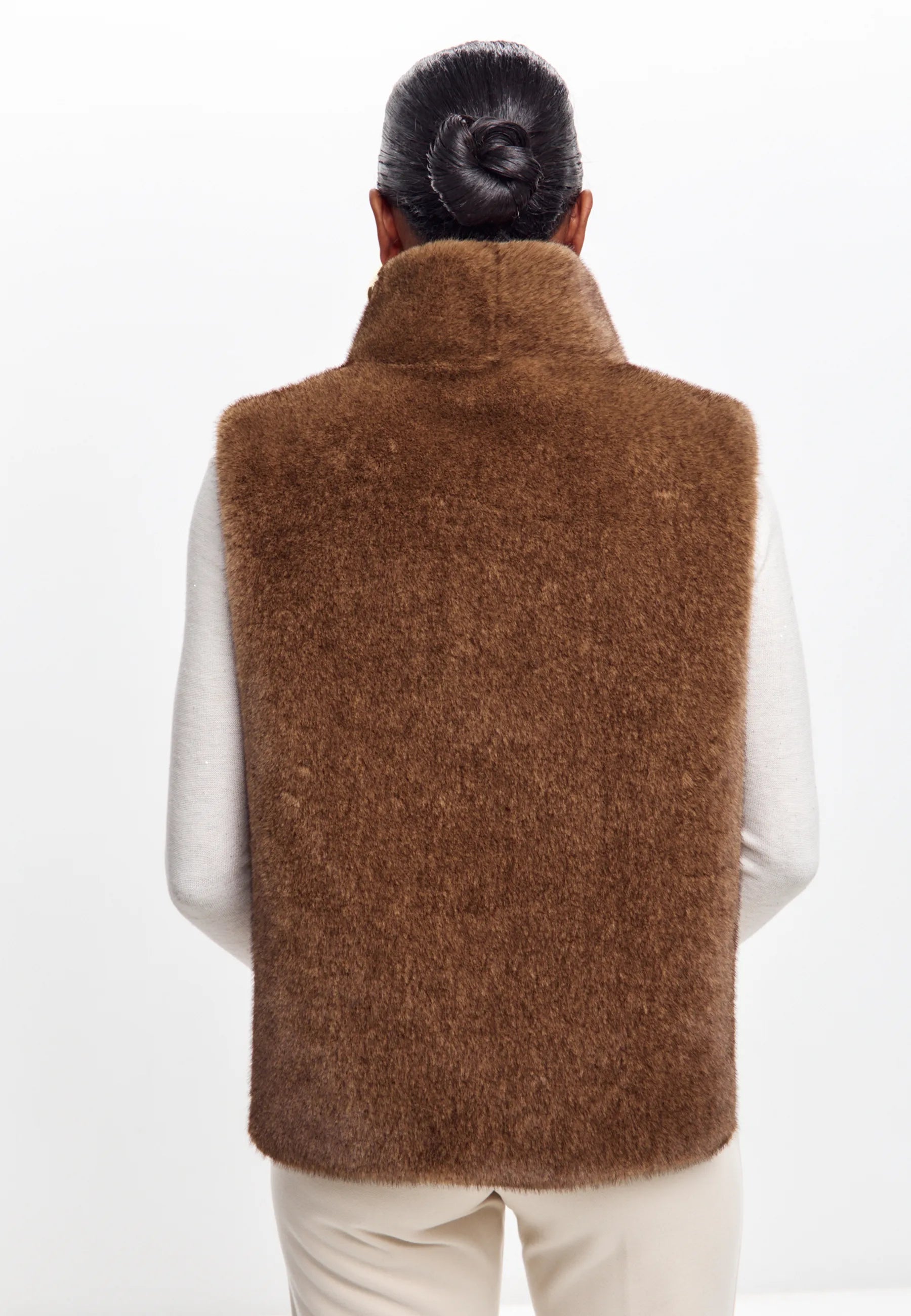 Faux Fur Sleeveless Sculpted Top with Collar – Light Brown