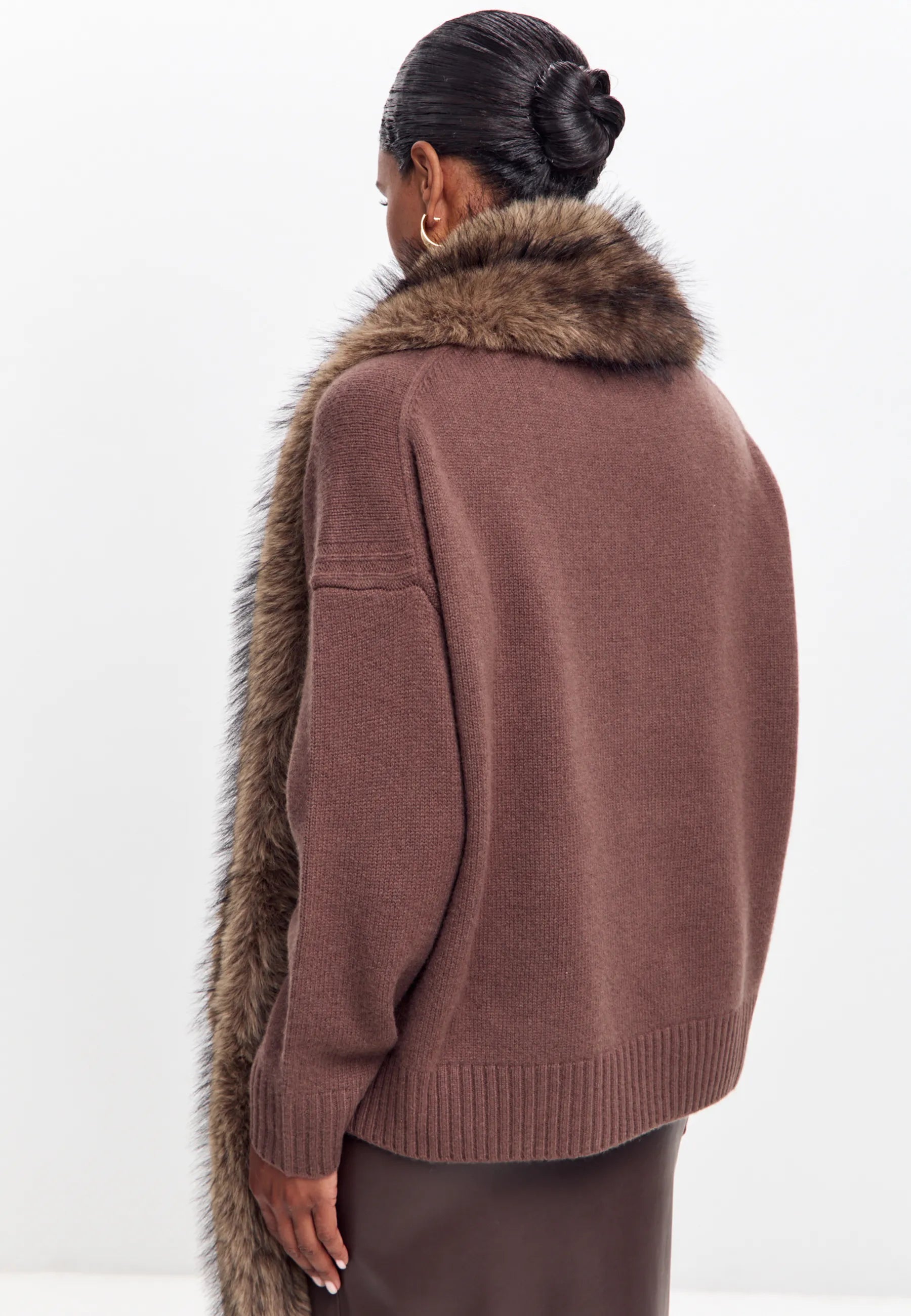 Maxi Faux Fur Stole – Chocolate Brown