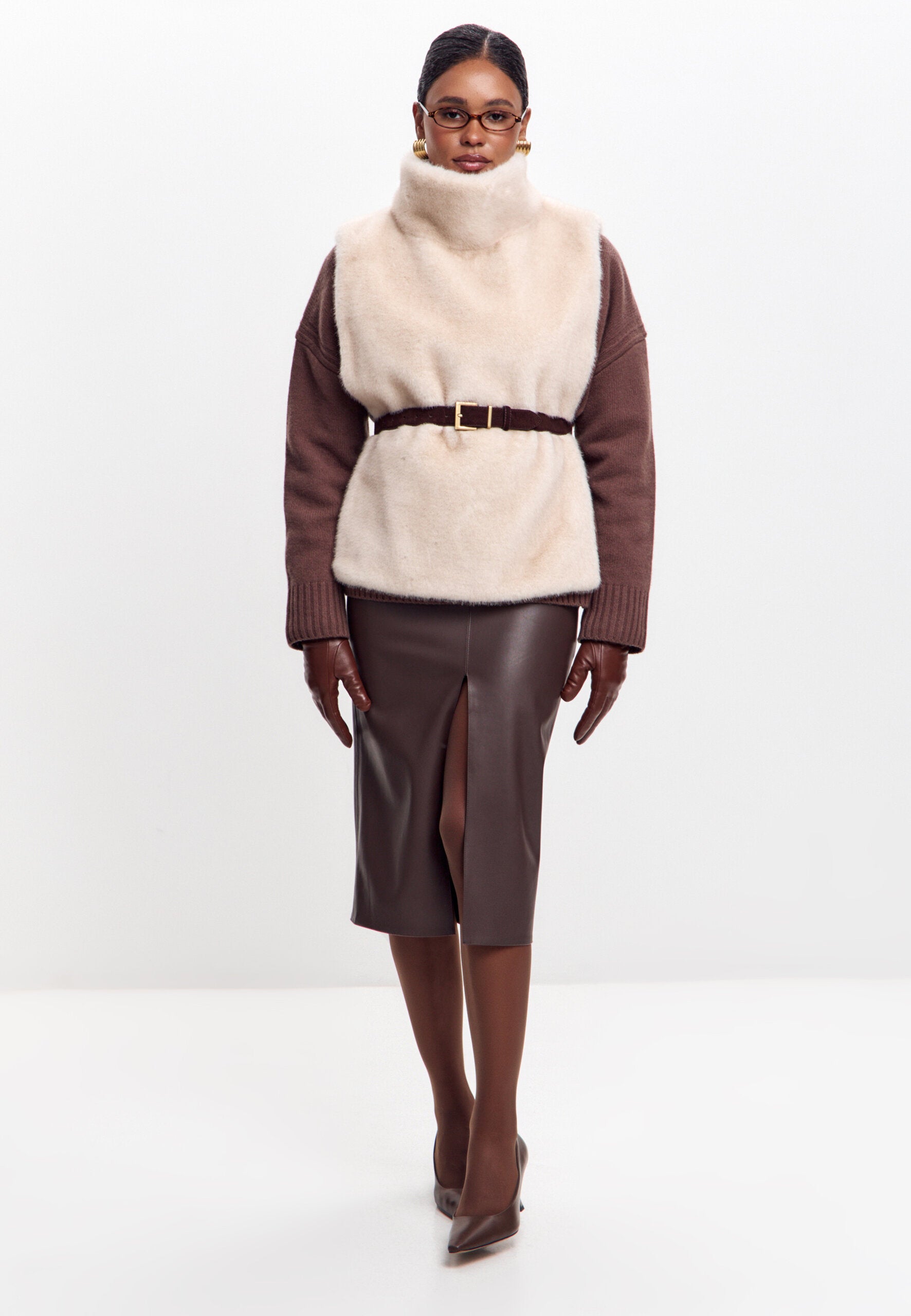 Faux Fur Sleeveless Sculpted Top with Collar – Ivory
