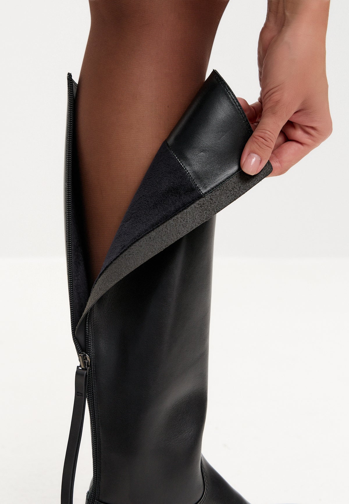 Kniehohe Reitstiefel aus Leder – Schwarz
