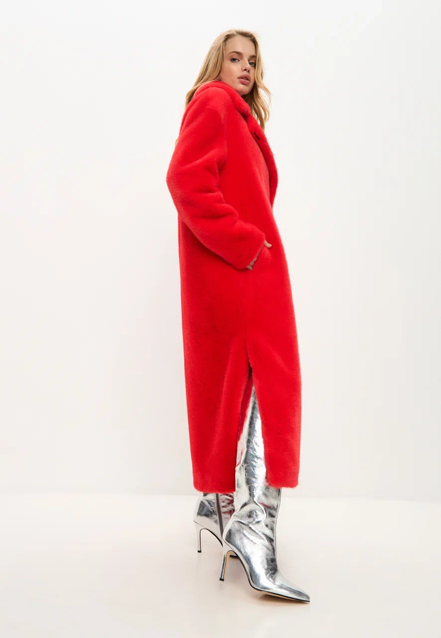 Luxurious Faux Fur Coat Freya - Red