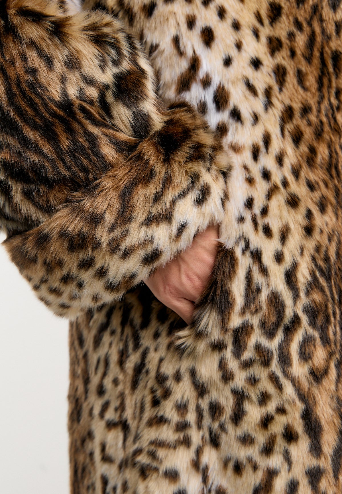 Cappotto maxi in pelliccia sintetica – Leopardo