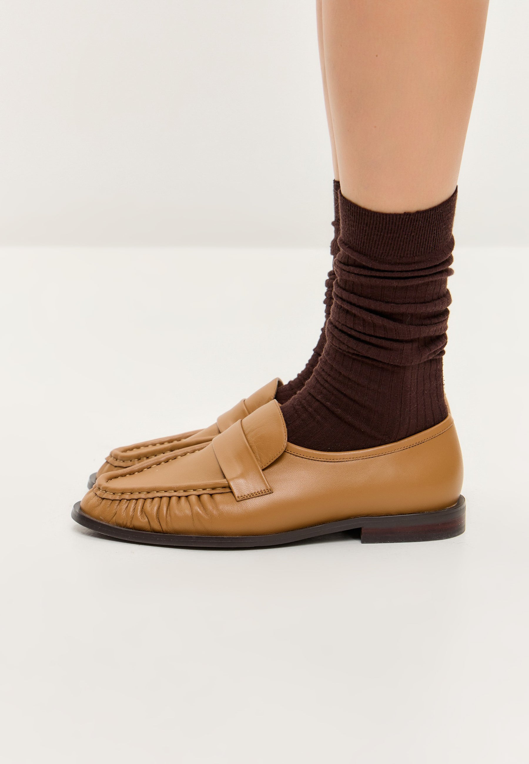 Leather Loafers Isabel - Beige