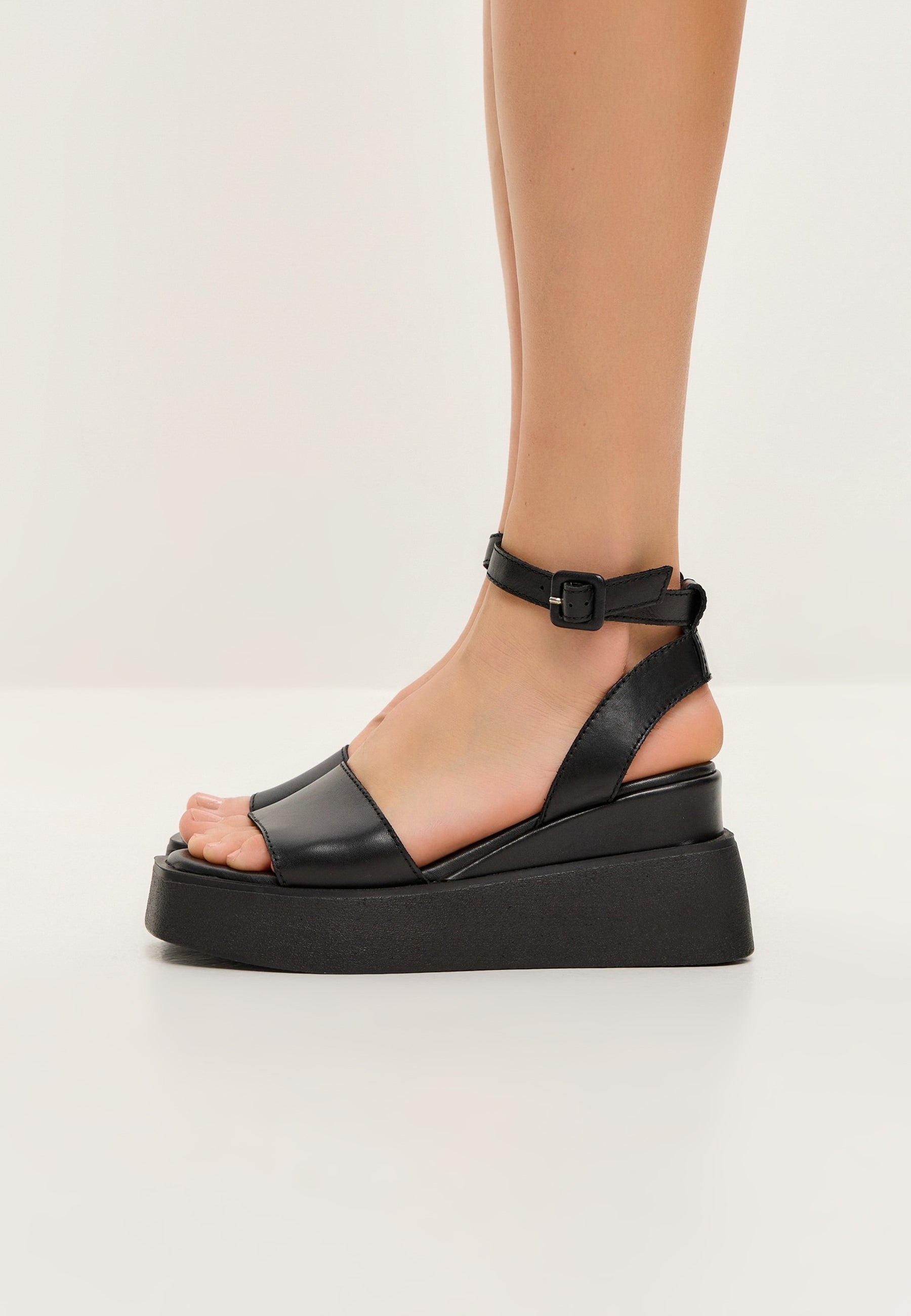 Leather Platform Sandals - Black