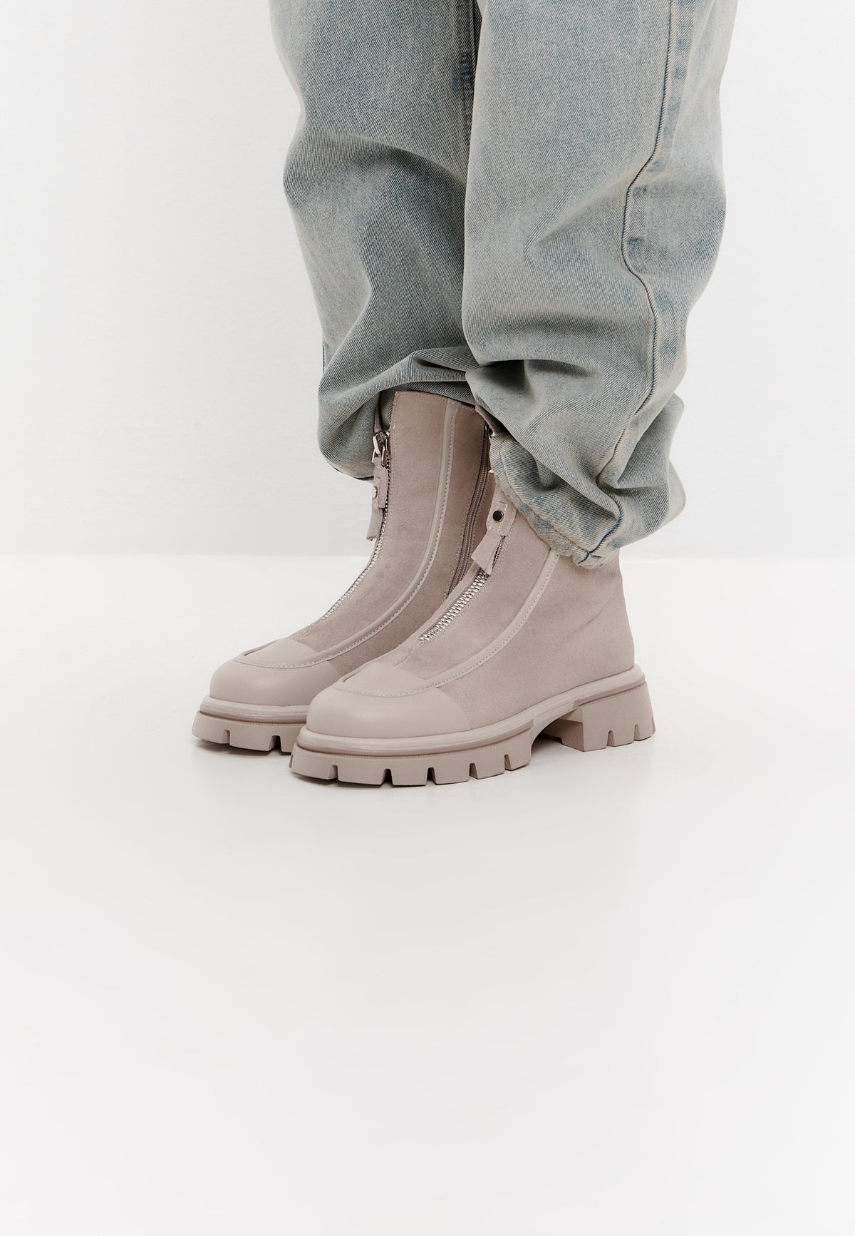 Bottines chunky zippées – Ivoire