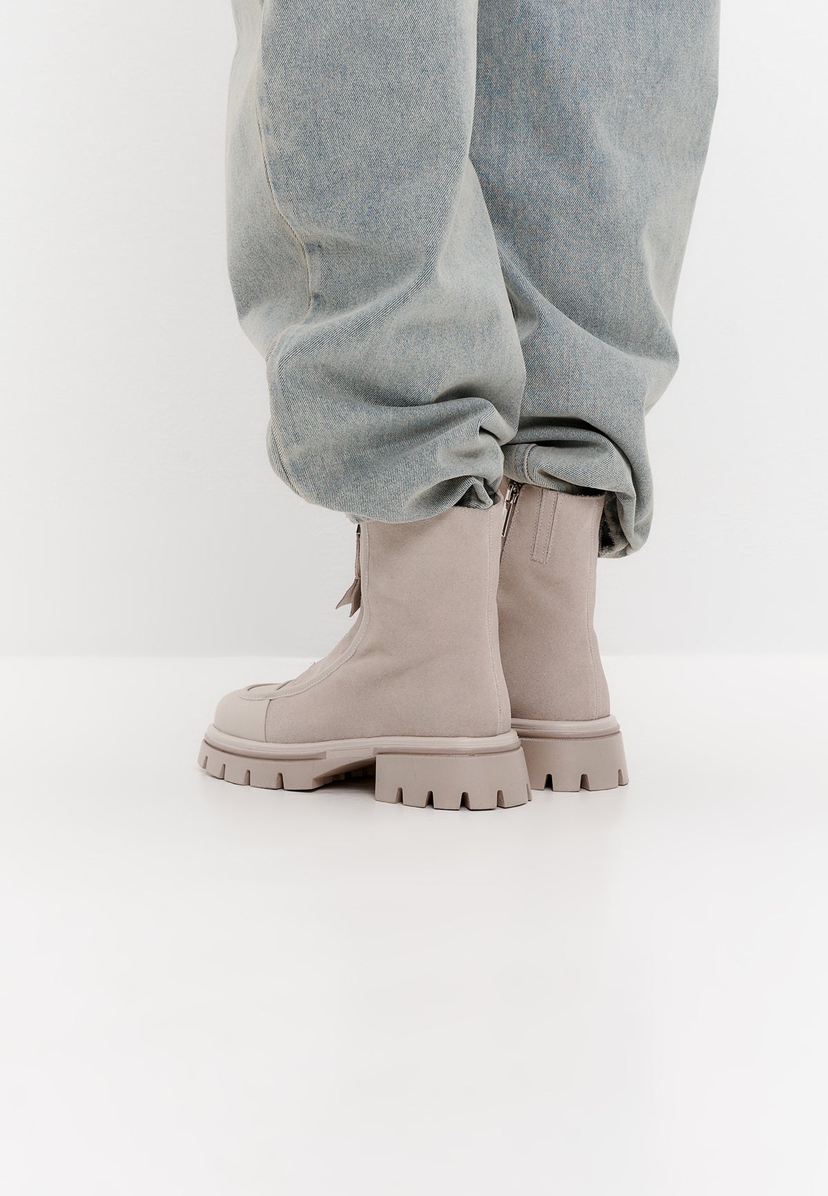 Bottines chunky zippées – Ivoire