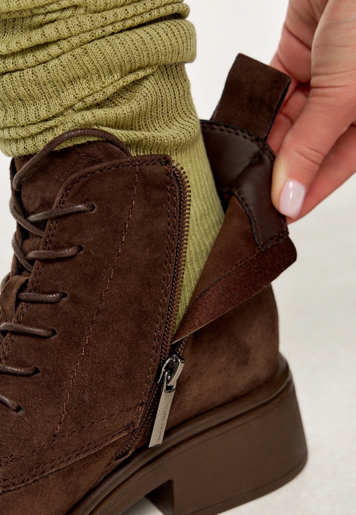 Refined Utility Lace-Up - Brown