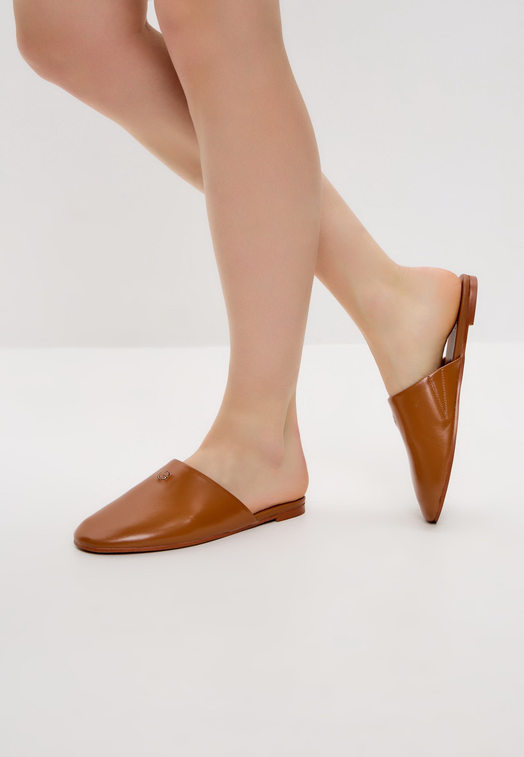 Minimalist Leather Mules - Brown